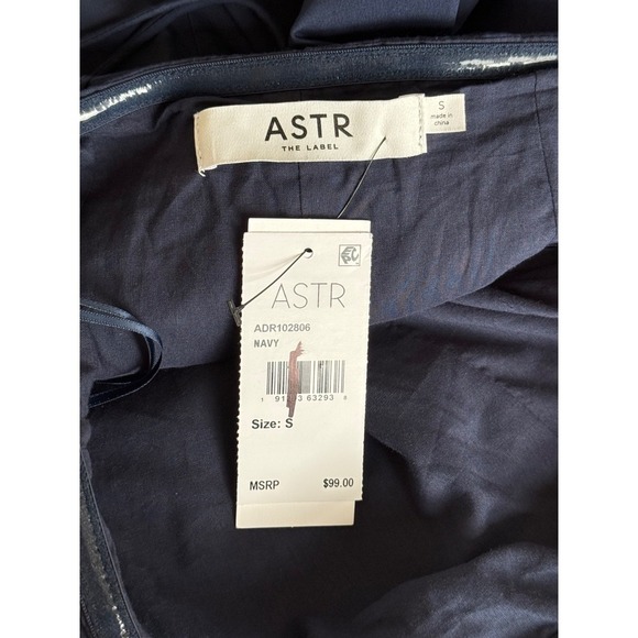 ASTR Strapless Lace Up Bubble Dress Navy Size S NWT $99 Midi Cocktail Party - Picture 7 of 7